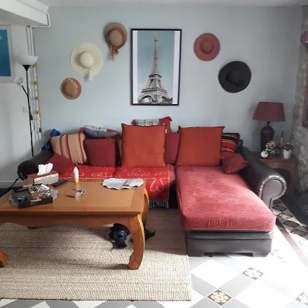 Aline Et Dim Bed & Breakfast Mereville (Essonne)