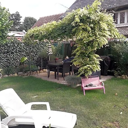 Aline Et Dim Bed & Breakfast Mereville (Essonne)